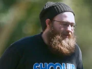 Poznáváte dětskou hvězdu na forografii ? Ukázal se po roce, rapidně přibral a je k nepoznání