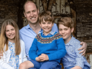 Takhle se chovají děti Williama a Kate za zavřenými dveřmi princ William s dětmi Princ George z Walesu (vpravo), Princezna Charlotte z Walesu (vlevo), Princ Louis z Walesu (uprostřed). Foto: Instagram @The Prince and Princess of Wales