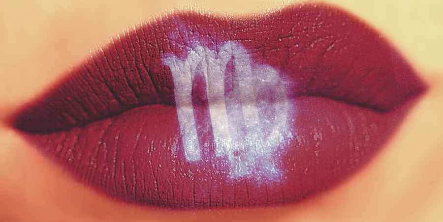 Pro Panny otevře listopad 2023 vyhlídky na romantické vztahy, hlavní věcí je spustit oči a vidět flirtování.  Foto © Shutterstock