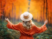 Horoskop na listopad 2023: poslední podzimní měsíc otevírá nečekané dveře všem znamením zvěrokruhu