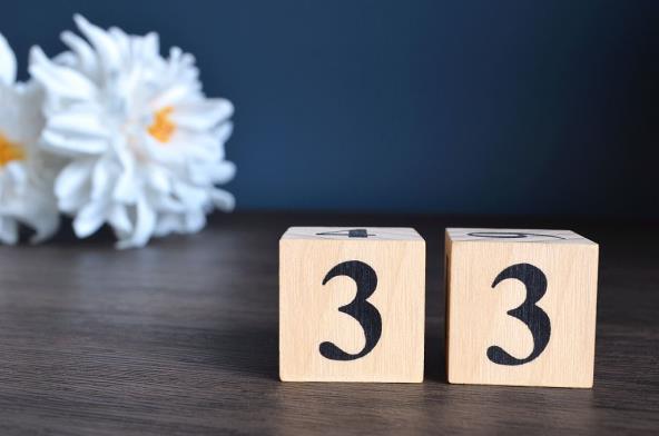 33