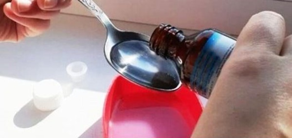 600