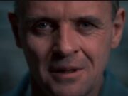 Skutečný Hannibal Lecter existuje a je stále naživu: od roku 1979 žije ve skleněné kleci a všechno na něm je strašidelné.
