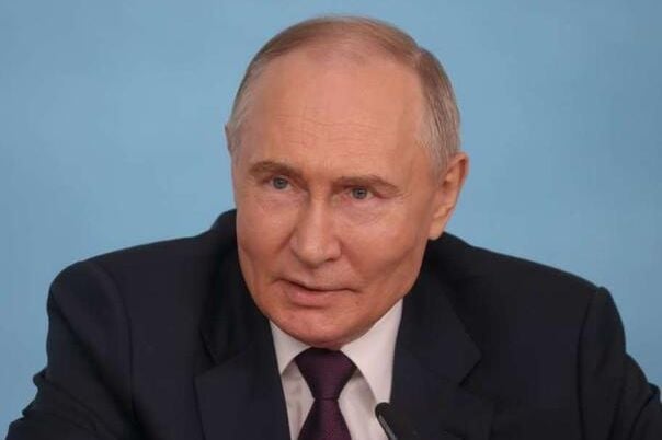 1760859074-1759934589-1758549587-putin-ponudio-trumpu-privremeno-produzenje-sporazuma-o-kontroli-naoruzanja-vladimir-putin-68d14ce513a7c-690x480-690x480-690x480