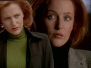Z AKTA X DO HOLLYWOODSKÉ ELITY: Věříte, že takhle dnes vypadá agentka SCULLYOVÁ? Gillian Andersonová (57) boří mýty o stárnutí!