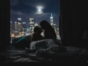 ZDRAVÍ A STÁRNOUCÍ TĚLO: JAKÉ RIZIKO PŘINÁŠÍ NEDOSTATEK INTIMITY, ZEJMÉNA PRO MUŽE STŘEDNÍHO VĚKU