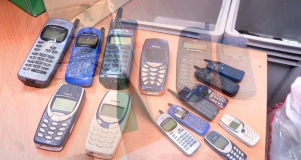 mobilní telefony, recyklace, Česko, technologie, osobní data, bezpečnost, životní prostředí, Remobil, elektroodpad, tipy