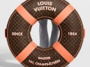 Louis Vuitton se utrhl ze řetězu: Nafukovací kruh k bazénu za více než sto tisíc korun